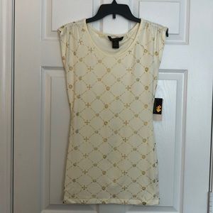 Never Worn! Rocawear Sleeveless Shirt
